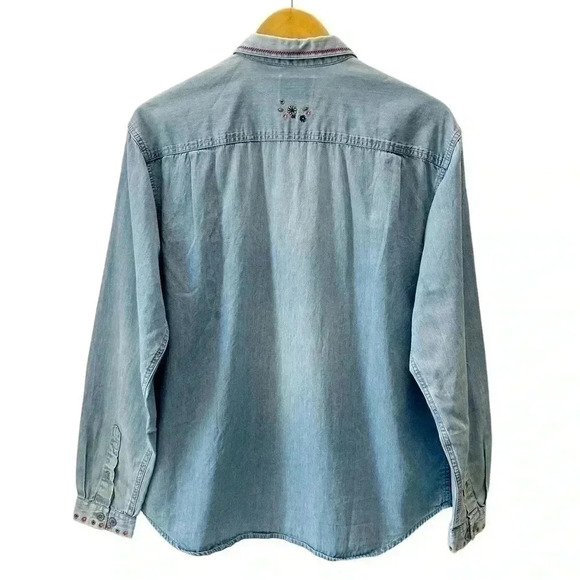 Northern Reflections Chambray Denim Button Front Embroidered Western Shirt MED - Picture 3 of 17